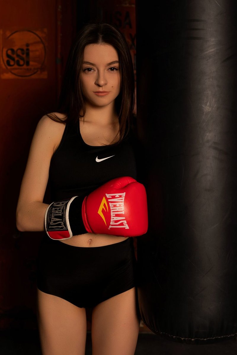 Соня, 30